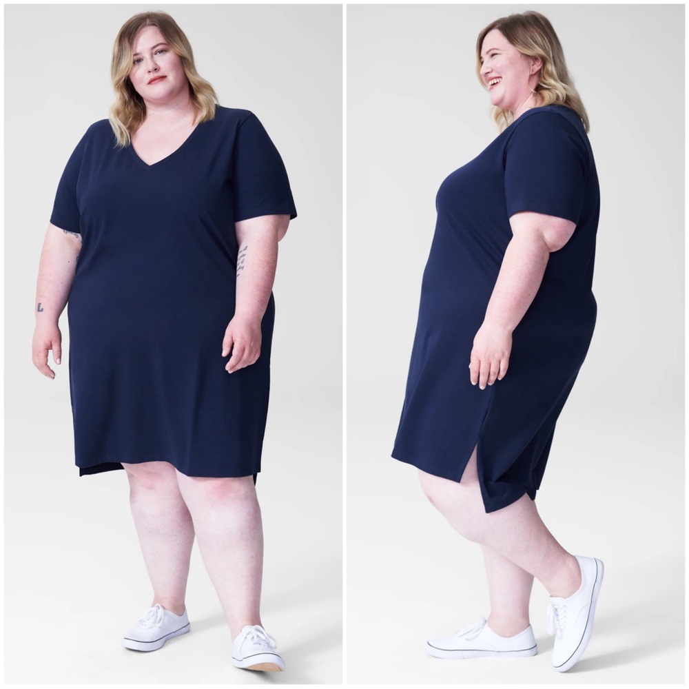 UNIVERSAL STANDARD Women’s Size XL /US 4X Navy Tesino Washed Jersey V-Neck Dress